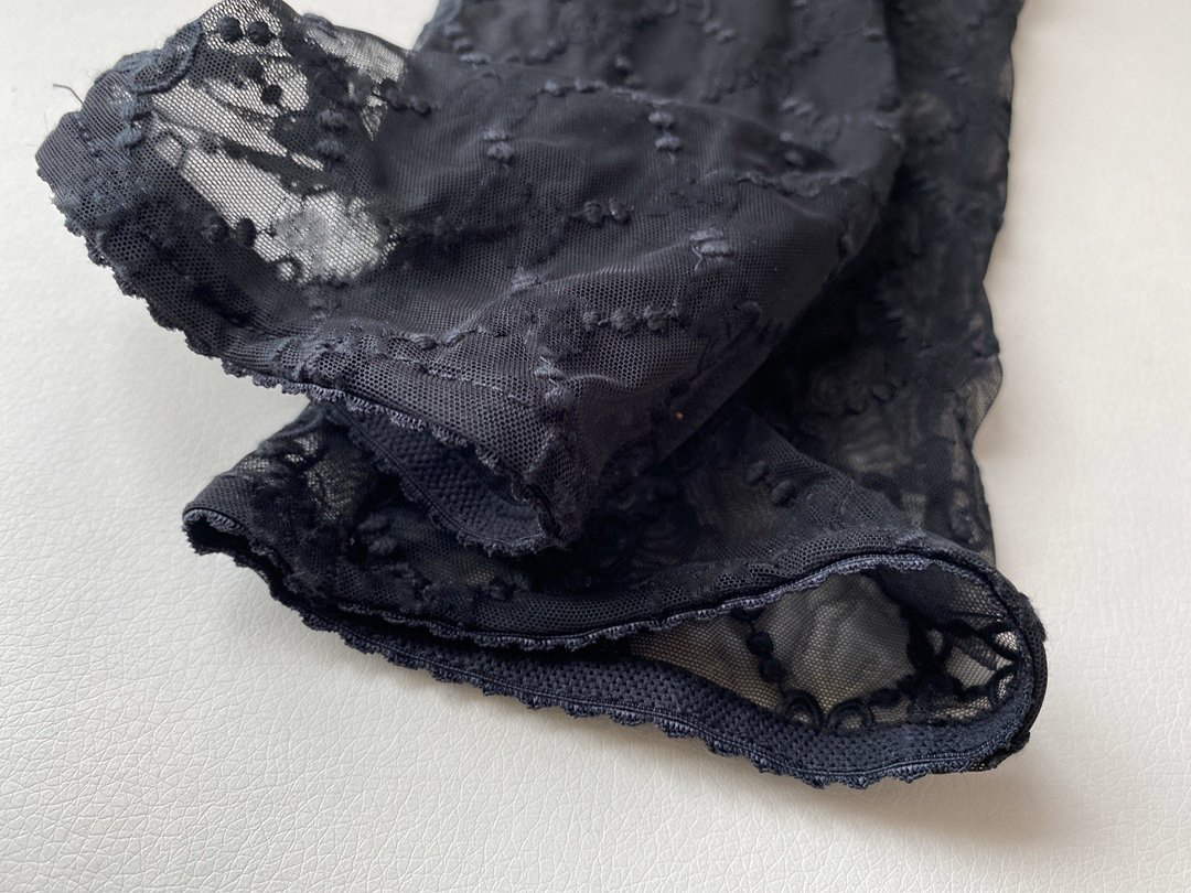 women long Lace Bride Bridal Gloves Wedding Gloves Crystals Wedding Accessories Lace Gloves for Brides five Fingerless Wrist Leng