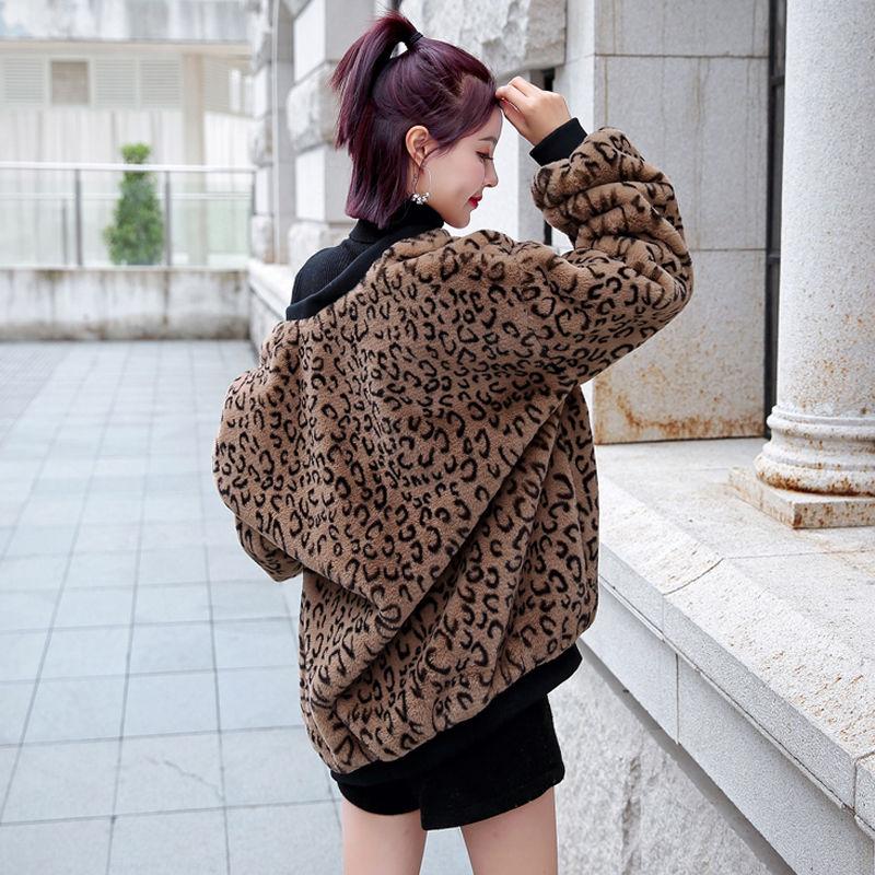 Women's Fur & Faux 2022 Fashion Women Mink Coat Leopard Stand Collar Winter Warm Fake Lady Casual Short Female Jacket X175, Black 
Women's Fur & Faux 2022 Fashion Women Mink Coat Leopard Stand Collar Winter Warm Fake Lady Casual Short Female Jacket X175, Black
