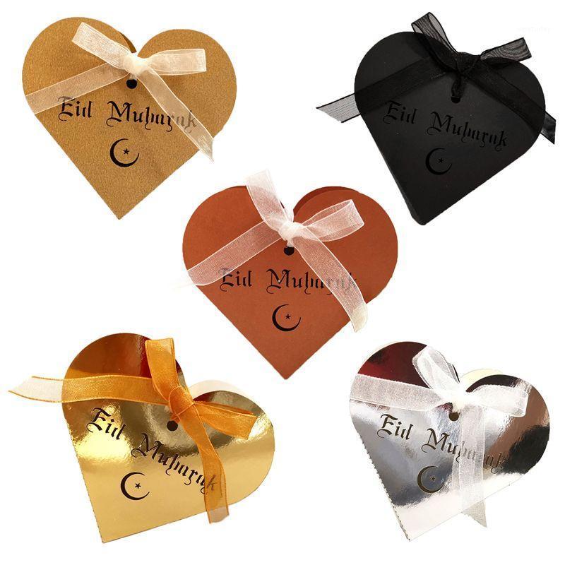 25pcs Laser Cut Hollow Love Heart Chocolate Candy Box With Ribbon Happy Eid Mubarak Ramadan Party Decoration DIY1
25pcs Laser Cut Hollow Love Heart Chocolate Candy Box With Ribbon Happy Eid Mubarak Ramadan Party Decoration DIY1