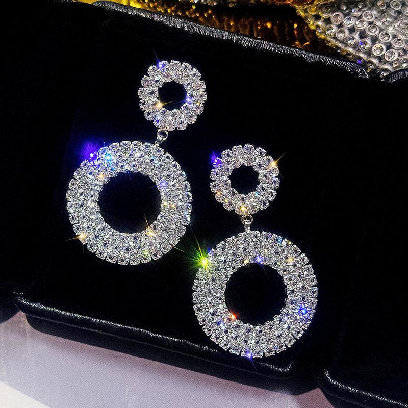 LUBOV Fashion Korean Style Big Round Drop Earrings Luxury Gold Silver Color Rhinestone Earring for Women Party Jewelry Gifts
LUBOV Fashion Korean Style Big Round Drop Earrings Luxury Gold Silver Color Rhinestone Earring for Women Party Jewelry Gifts