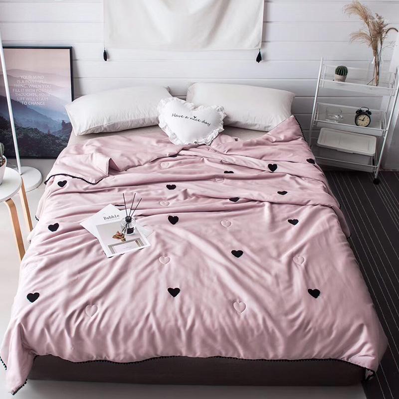 Heart Embroidery Tencel Summer Quilt Towel Embroidery Air Conditioner Quilt Sofa Blanket Pink Home Office Nap Blanket Quilts1
Heart Embroidery Tencel Summer Quilt Towel Embroidery Air Conditioner Quilt Sofa Blanket Pink Home Office Nap Blanket Quilts1