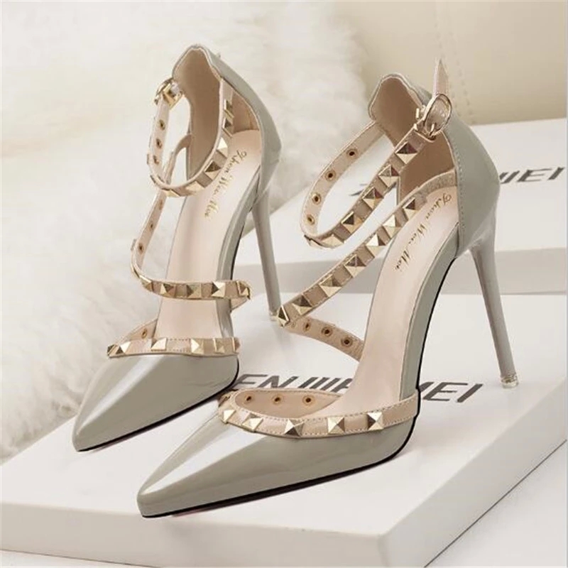 2020 Summer Shoes Women high heels pointed toe pumps Sexy Rivet ankle strap thin heels Female Sandals fashion ladies shoe party #2T5G, Black
2020 Summer Shoes Women high heels pointed toe pumps Sexy Rivet ankle strap thin heels Female Sandals fashion ladies shoe party #2T5G, Black