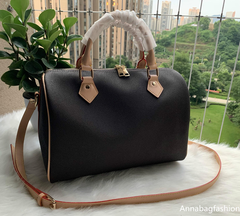 Hot sale Handbags Fashion Women Bag Leather Handbags Shoulder Bag 30cm Crossbody Bags for Women Handbag Purse
Hot sale Handbags Fashion Women Bag Leather Handbags Shoulder Bag 30cm Crossbody Bags for Women Handbag Purse