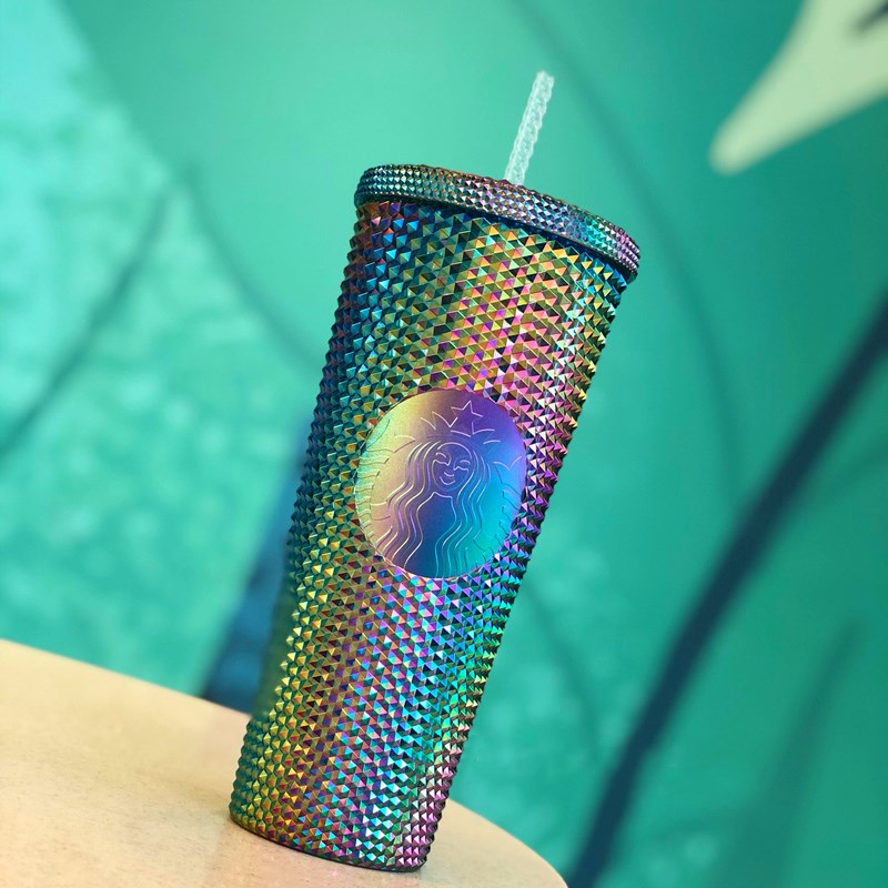 Authentic New Colour Purple Dazzle Plastic Laser Durian Cold Cup 710ML Mermaid Gift Cup Straw Coffee Water Starbucks Lostc
Authentic New Colour Purple Dazzle Plastic Laser Durian Cold Cup 710ML Mermaid Gift Cup Straw Coffee Water Starbucks Lostc