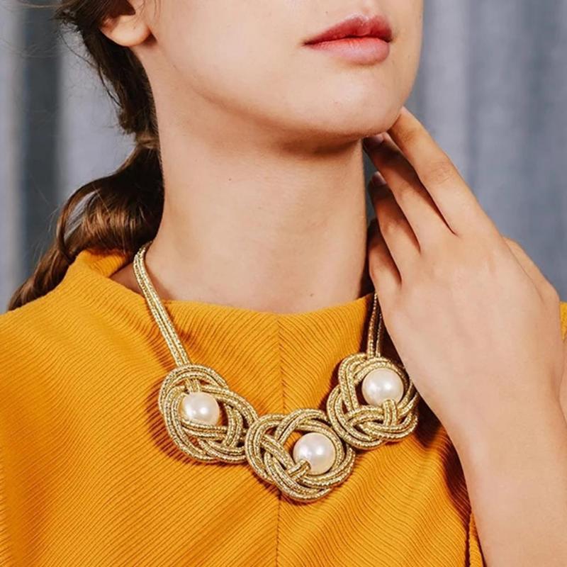 Handmade Imitation Pearl Choker With Metal Chain Knot Pendant Statement Necklace Necklaces Thick Jewelry Women
Handmade Imitation Pearl Choker With Metal Chain Knot Pendant Statement Necklace Necklaces Thick Jewelry Women