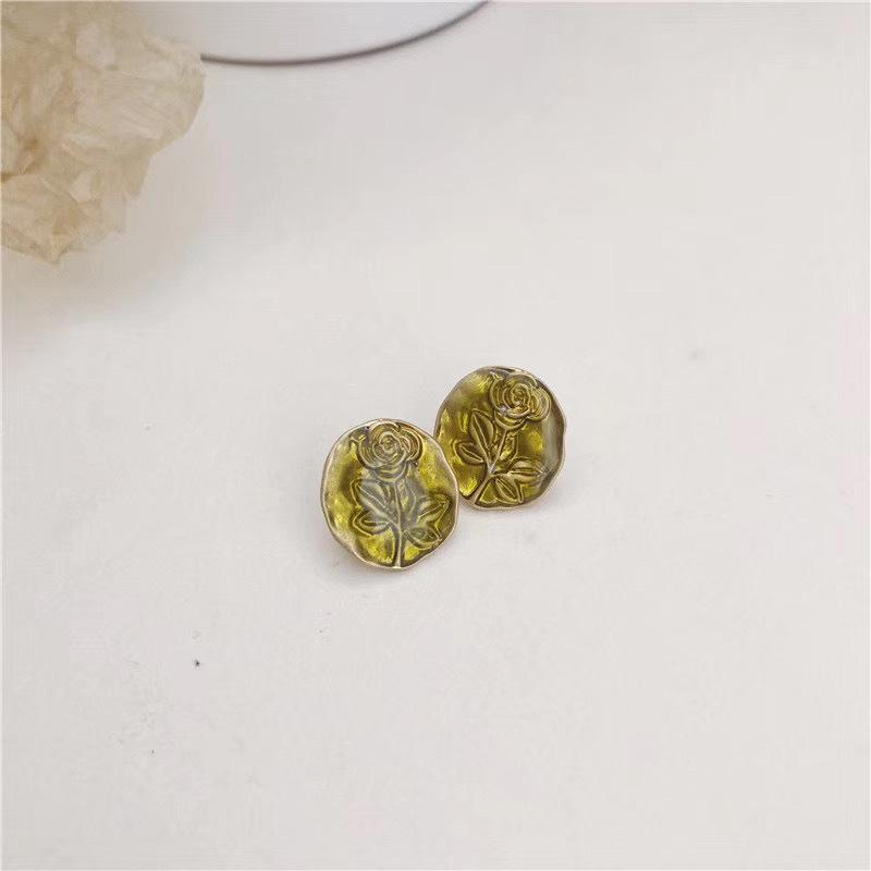 2020 New Fahion Women's Earrings Fine Cute Round Flower Earrings for Women Bijoux Korean Girl Party Girl Jewelry Gifts Wholesale
2020 New Fahion Women's Earrings Fine Cute Round Flower Earrings for Women Bijoux Korean Girl Party Girl Jewelry Gifts Wholesale