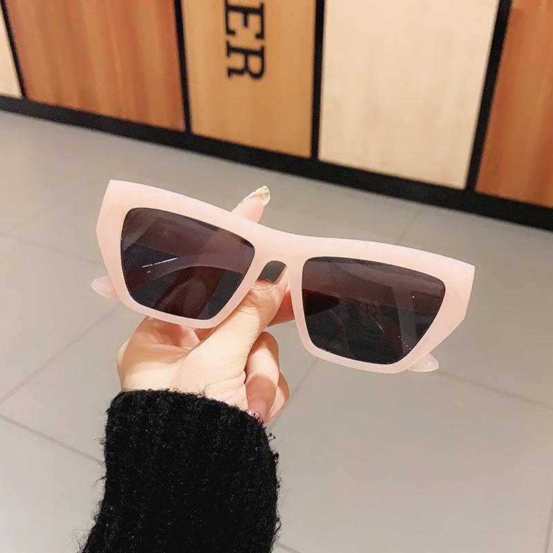 2021 New Vintage Small Cat Eye Sunglasses Women Fashion Cute Jelly Color Sun Glasses Female Hip Hop Shades Oculos Feminino UV400
2021 New Vintage Small Cat Eye Sunglasses Women Fashion Cute Jelly Color Sun Glasses Female Hip Hop Shades Oculos Feminino UV400