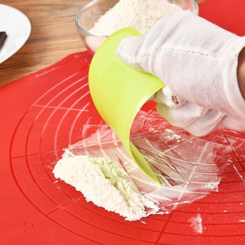 Arched Flour Spatula Dough Scraper Spatula For Pizza Steamed Vermicelli Roll Cake Dough Trapezoidal Plastic Baking Tools
Arched Flour Spatula Dough Scraper Spatula For Pizza Steamed Vermicelli Roll Cake Dough Trapezoidal Plastic Baking Tools