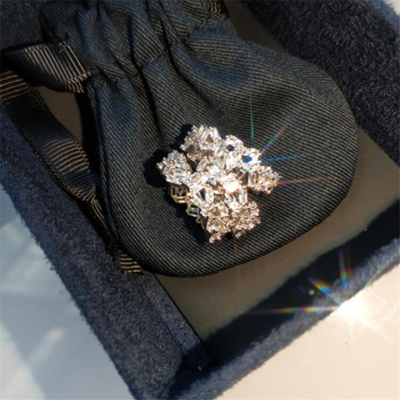 Ins Top Sell Sparkling Choucong Simple Fashion Jewelry 925 Sterling Silver T Princess Cut White Topaz CZ Diamond Gemstone Women Wedding Ring