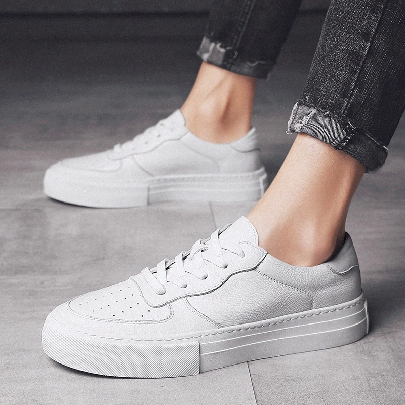 Mens Fashion shoes genuine Leather Casual Shoes outdoor Men Lace Up Sneaker Non-slip Breathable Soft Flats black white Men Shoes #6A0e
Mens Fashion shoes genuine Leather Casual Shoes outdoor Men Lace Up Sneaker Non-slip Breathable Soft Flats black white Men Shoes #6A0e