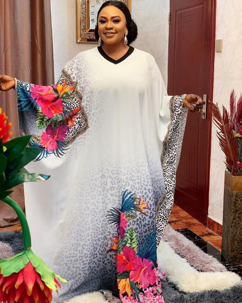 African Dresses For Women 2020 Africa Clothing Muslim Long Dress High Quality Fashion Boubou African Dress For Lady Kaftan Robe
African Dresses For Women 2020 Africa Clothing Muslim Long Dress High Quality Fashion Boubou African Dress For Lady Kaftan Robe