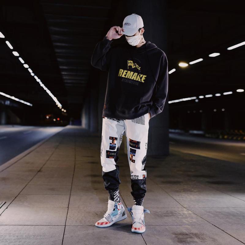 Fleece Lined Fluorescent Sweatpants Fashional Mens Joggers Harajuku Sweatpants Casual Hip Hop Streetwear Elastic Waist Trousers, Black
Fleece Lined Fluorescent Sweatpants Fashional Mens Joggers Harajuku Sweatpants Casual Hip Hop Streetwear Elastic Waist Trousers, Black