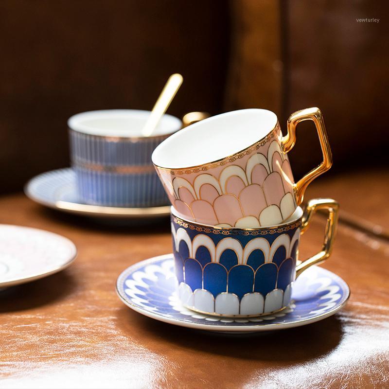 Ceramic Coffee Cup With Golden Handle Cup Saucer Spoon In Set Creative Porcelain Espresso For Gift Restaurant Supplies1, Type b
Ceramic Coffee Cup With Golden Handle Cup Saucer Spoon In Set Creative Porcelain Espresso For Gift Restaurant Supplies1, Type b