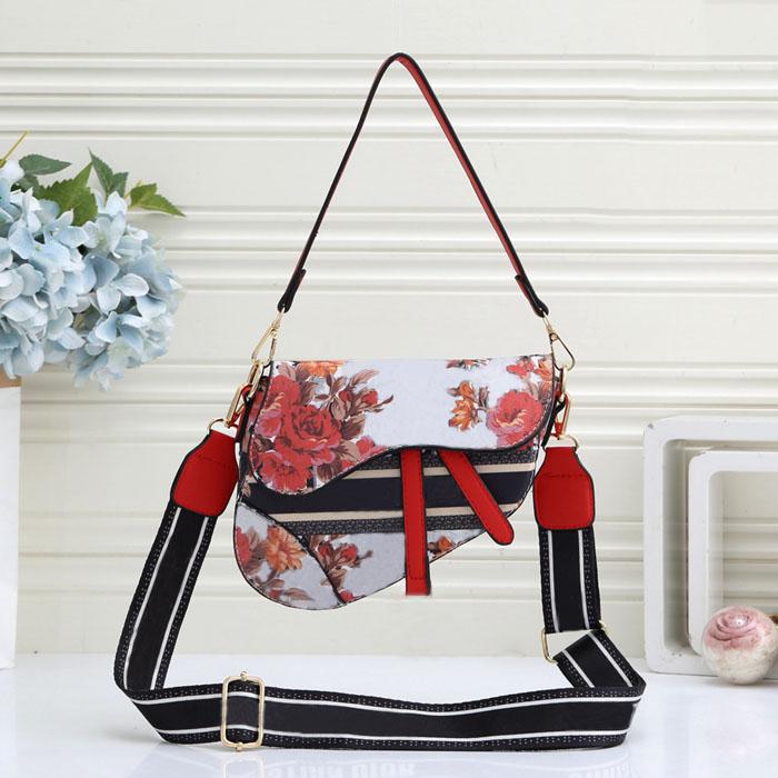 Hot sell Classic fashion man women Di0r Saddle Purse shoulder bag Work handbag Make-up Evening bag travel carry on bag wallet with dust card Free transhipment, White
Hot sell Classic fashion man women Di0r Saddle Purse shoulder bag Work handbag Make-up Evening bag travel carry on bag wallet with dust card Free transhipment, White