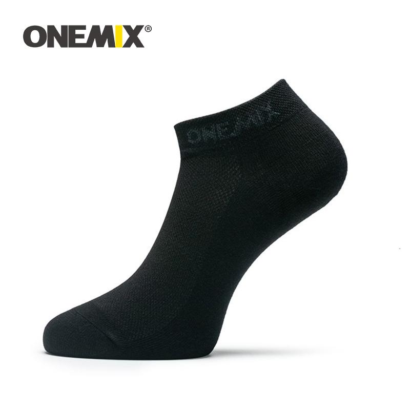 ONEMIX Men Women Sports Socks Running Quick Dry Socks Pure Cotton Hiking Climbing Fitness Professional Sports, Black
ONEMIX Men Women Sports Socks Running Quick Dry Socks Pure Cotton Hiking Climbing Fitness Professional Sports, Black