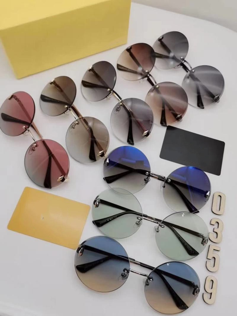 Popular Designer0359 Oversized Sunglasses Square Summer Style for women Adumbral Goggle Top Quality UV400 Lens Mixed Color With box
Popular Designer0359 Oversized Sunglasses Square Summer Style for women Adumbral Goggle Top Quality UV400 Lens Mixed Color With box
