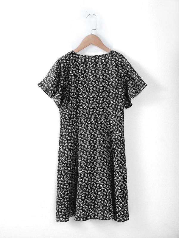 Girls Ditsy Floral Butterfly Sleeve Belted Wrap Dress SHE
