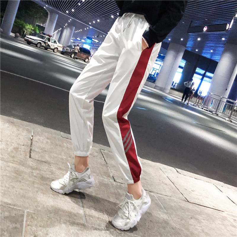 2021 New High Lateral Waist Stripe Harem Pants Hip Hop Lower Spring Jogger Harajuku Female Streetwear Trous Yt5062 Q1LL, 8982 white
2021 New High Lateral Waist Stripe Harem Pants Hip Hop Lower Spring Jogger Harajuku Female Streetwear Trous Yt5062 Q1LL, 8982 white