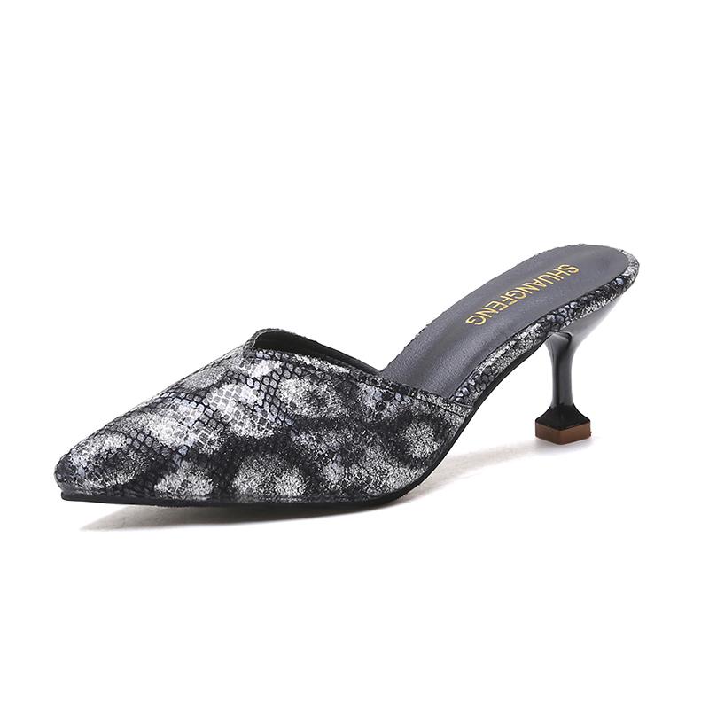 Shallow Med Shoes Ladies' Slippers Slipers Women Pointed Toe Heeled Mules 2021 Soft High Thin Cover Slides Rome Rubber Spring
Shallow Med Shoes Ladies' Slippers Slipers Women Pointed Toe Heeled Mules 2021 Soft High Thin Cover Slides Rome Rubber Spring