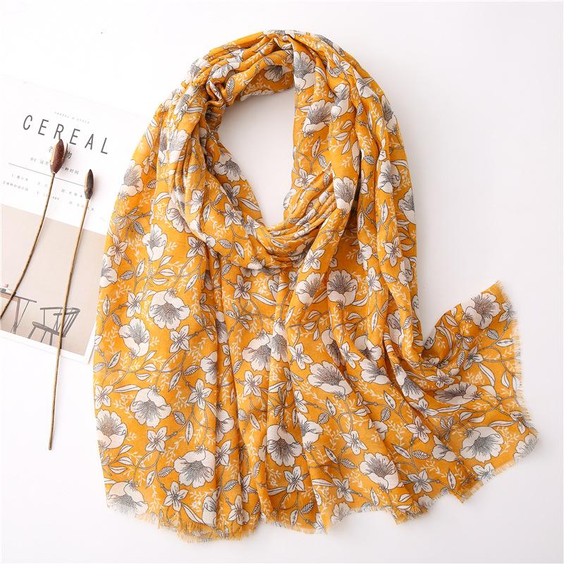 New Spring Summer Silk Scarf Cotton Linen Printed Female Beach Towel All-match Sunscreen Shawl scarves women poncho infinity
New Spring Summer Silk Scarf Cotton Linen Printed Female Beach Towel All-match Sunscreen Shawl scarves women poncho infinity