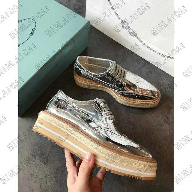 Womens Low Cut Derbies Sneaker Straw Outsole LeatherLuxurys Designers Sneakers Trainer Runner Lace-ups Height Increasing Shoes TX1183
Womens Low Cut Derbies Sneaker Straw Outsole LeatherLuxurys Designers Sneakers Trainer Runner Lace-ups Height Increasing Shoes TX1183
