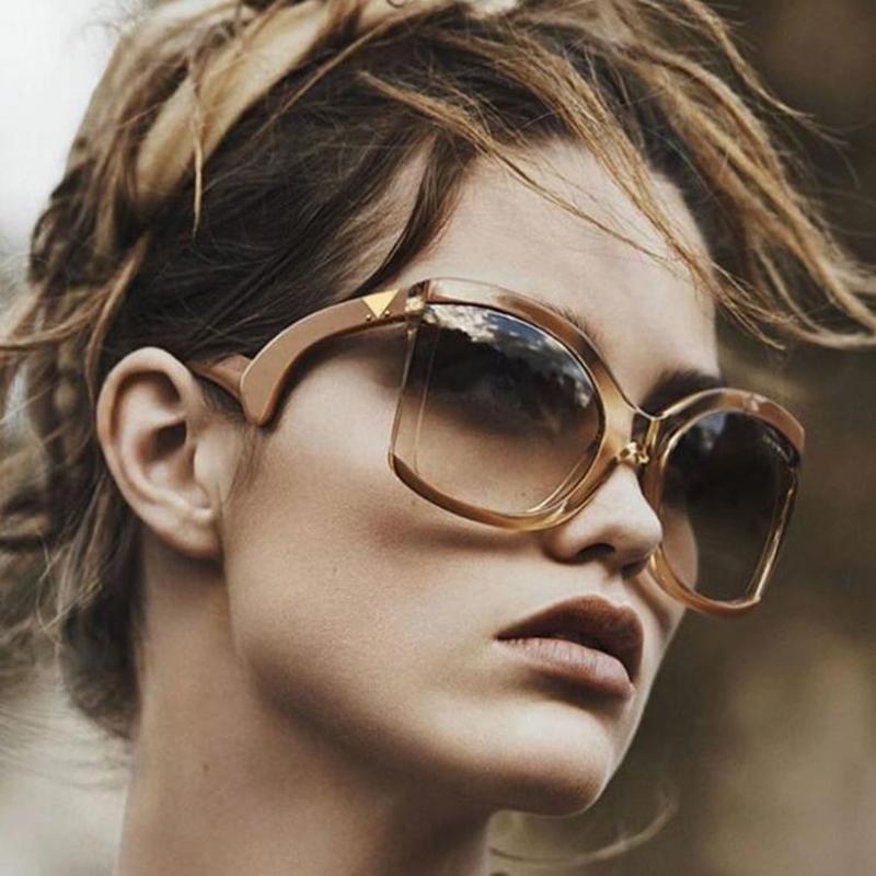 Ggovo High-quality personality large-frame metal sunglasses Women Fashion Oversize Sun glasses Large Frame Oculos UV400
Ggovo High-quality personality large-frame metal sunglasses Women Fashion Oversize Sun glasses Large Frame Oculos UV400