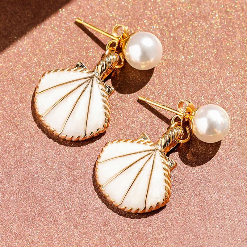 Stud Shell Shaped Earrings Lovely Simple Blue And White Pearl Decoration S925 Needle Fashion Jewelry Suitable For Gifts1
Stud Shell Shaped Earrings Lovely Simple Blue And White Pearl Decoration S925 Needle Fashion Jewelry Suitable For Gifts1