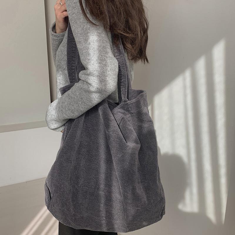 Evening Bags Korean Version Of The Wild Large-capacity Shopping Bag Casual Art Wash Corduroy Handbag Simple Retro One-shoulder
Evening Bags Korean Version Of The Wild Large-capacity Shopping Bag Casual Art Wash Corduroy Handbag Simple Retro One-shoulder