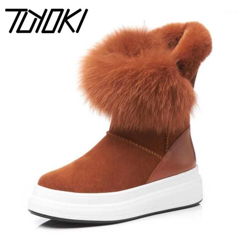 Tuyoki Women Snow Boots Cow Leather Warm Plush Fur Winter Shoes Woman Mid Calf Boots Fashion Short Boot Women Size 34-401, Black 
Tuyoki Women Snow Boots Cow Leather Warm Plush Fur Winter Shoes Woman Mid Calf Boots Fashion Short Boot Women Size 34-401, Black