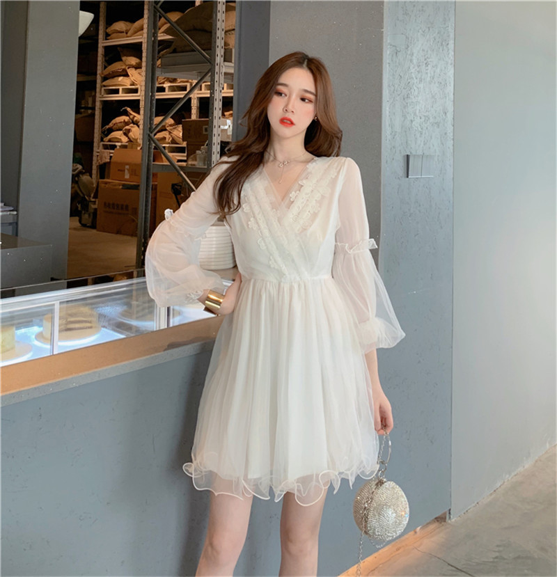 Spring Dressed White Korean Women's Retro High-waisted Fashions Bloated Dress in Knitted or Crocheted Gauze with Super-fairy Lace 932J IIY8
Spring Dressed White Korean Women's Retro High-waisted Fashions Bloated Dress in Knitted or Crocheted Gauze with Super-fairy Lace 932J IIY8