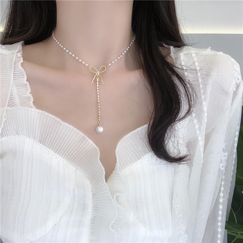 INS Style Bowknot Imitation Pearl Chain Necklace For Women Zircon Pearl Pendant Necklace Fashion Jewelry Wholesale
INS Style Bowknot Imitation Pearl Chain Necklace For Women Zircon Pearl Pendant Necklace Fashion Jewelry Wholesale