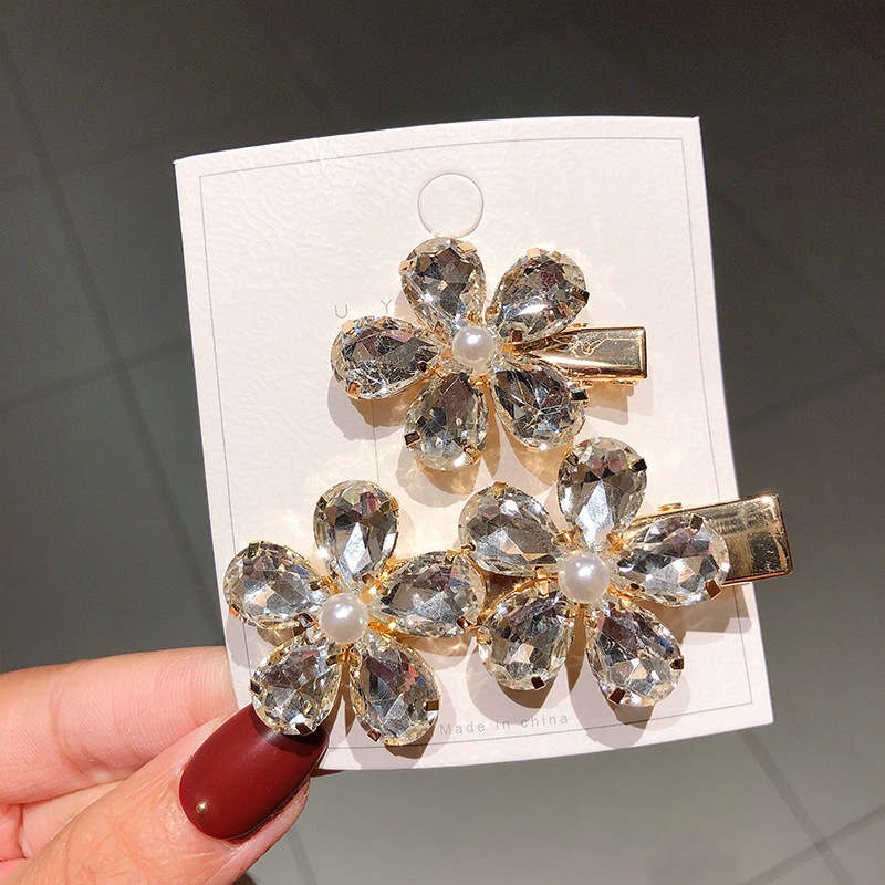 Fashion Crystal Hair Pins for Women Girls 2 Pcs Popular Flower Pearl Hair Clips Wedding Engagement Party Hair Accessories