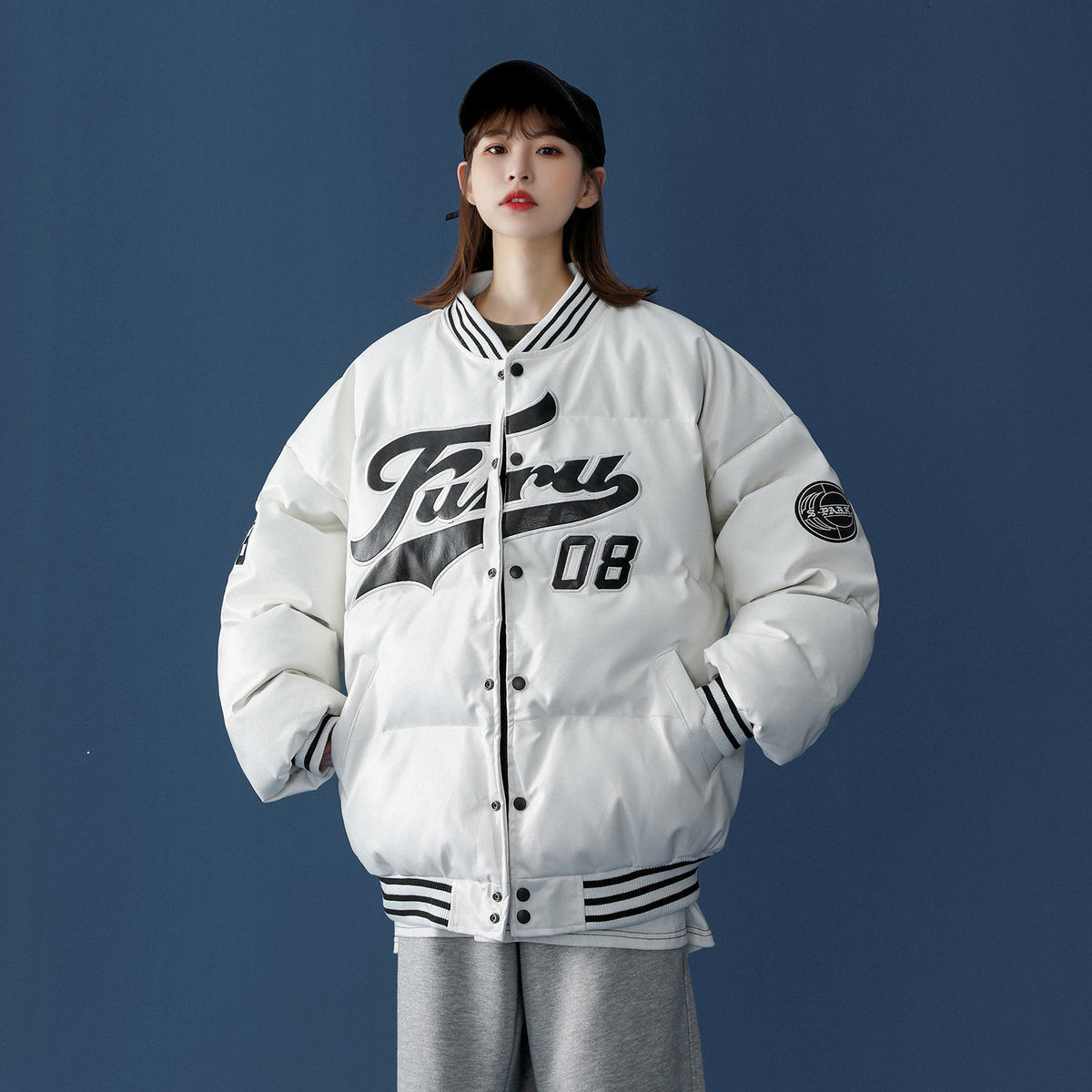 New 2021 Winter Down Male Cotton Jacket Leather European and American High Street Fashion Plus Hot Thick Velvet Best U37P, White.
New 2021 Winter Down Male Cotton Jacket Leather European and American High Street Fashion Plus Hot Thick Velvet Best U37P, White.