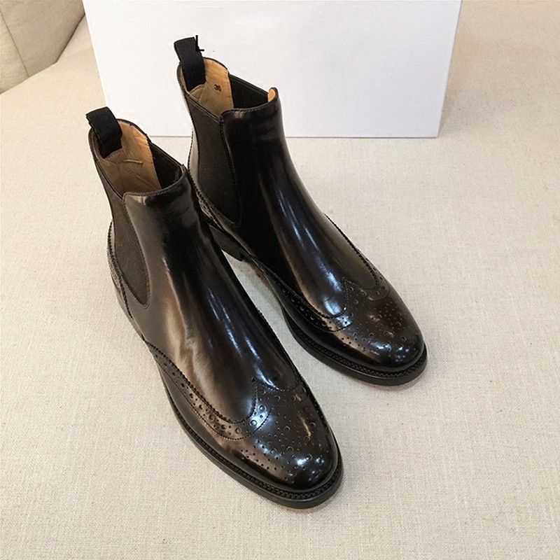 Hot Sale-Fashion Hot Brogue Carved Boots Black Flat heel Genuine leather Womens Martin Boot
