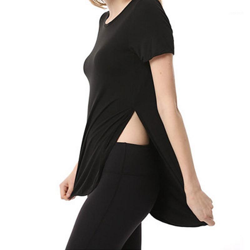 2020 Yoga Sports Top Woman Black White Fitness Gym Shirt Women Sport T-shirt Breathable Workout Tops Womens new1
2020 Yoga Sports Top Woman Black White Fitness Gym Shirt Women Sport T-shirt Breathable Workout Tops Womens new1