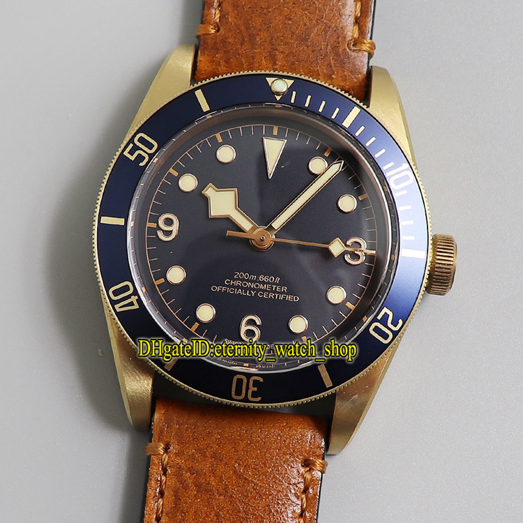 XF Top version Bronze Case Japan Miyota 9015 Automatic Blue Dial 79250 Mens Watch Antique Leather Strap Sport Watches 0003 0001 0004 0002, Box
XF Top version Bronze Case Japan Miyota 9015 Automatic Blue Dial 79250 Mens Watch Antique Leather Strap Sport Watches 0003 0001 0004 0002, Box