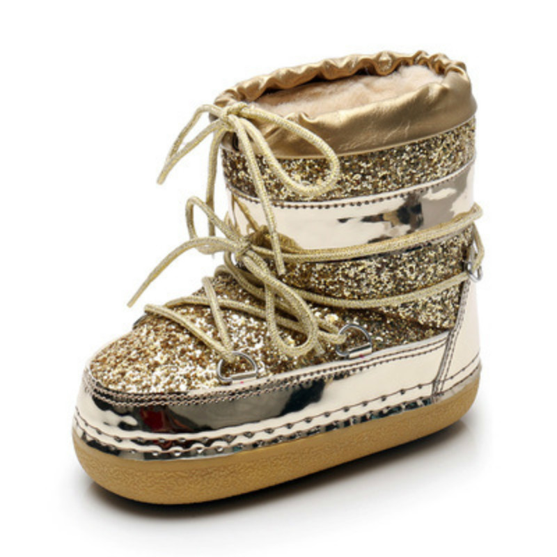 SWONCO Bling Sequins Snow Boots Women Velvet Fur Warm Moon Shoes Platform New Female Luxury Ankle Boots Space Boot Shoes 201023, Gold
SWONCO Bling Sequins Snow Boots Women Velvet Fur Warm Moon Shoes Platform New Female Luxury Ankle Boots Space Boot Shoes 201023, Gold