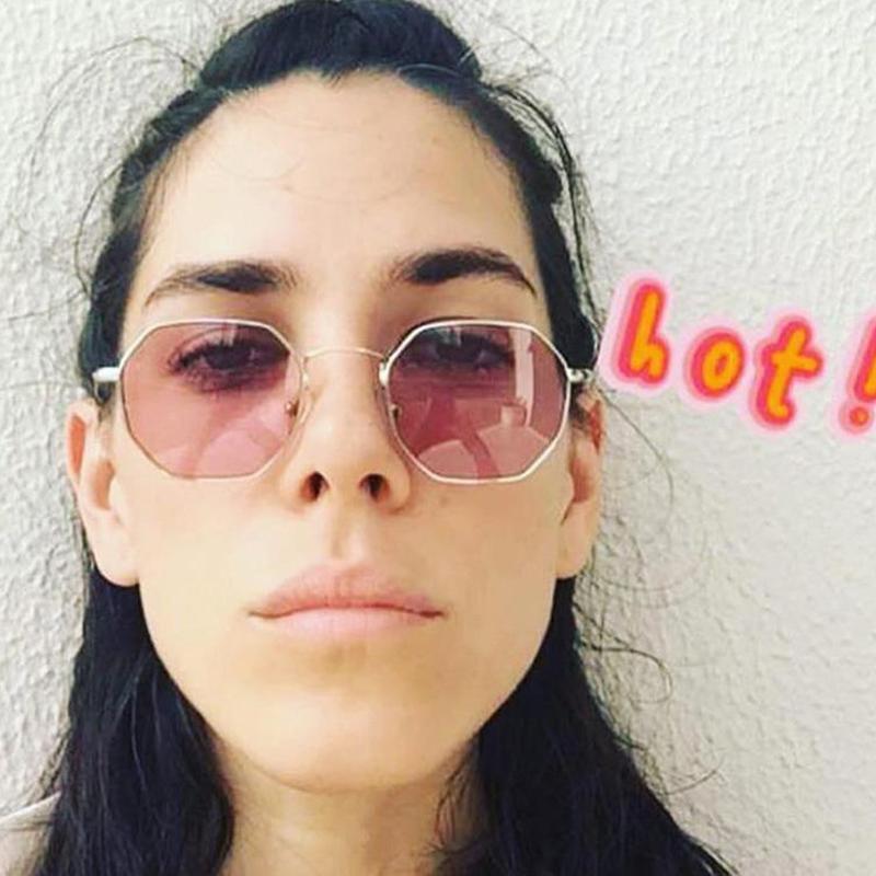 Multi Shades Retro Vintage Steampunk Octagon Women Sunglasses 2020 Brand Designer Female Sun Glasses Fashion Metal UV400 Oculos1
Multi Shades Retro Vintage Steampunk Octagon Women Sunglasses 2020 Brand Designer Female Sun Glasses Fashion Metal UV400 Oculos1