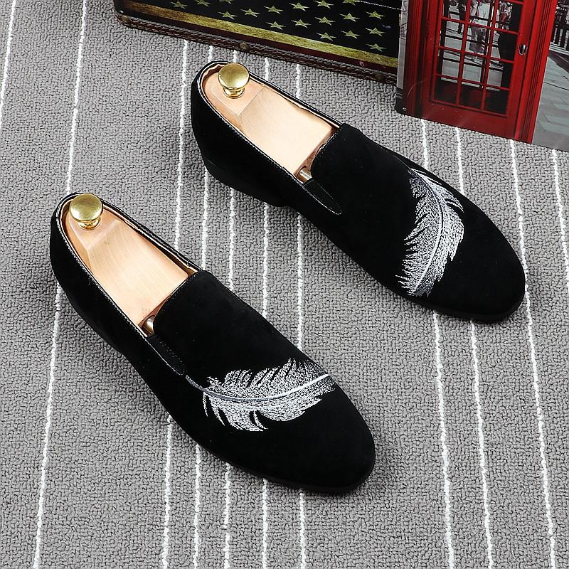 New streets popular Men's pointed toe suede feather shoes flats oxfords wedding dress prom Evening Footwear for gentleman
New streets popular Men's pointed toe suede feather shoes flats oxfords wedding dress prom Evening Footwear for gentleman