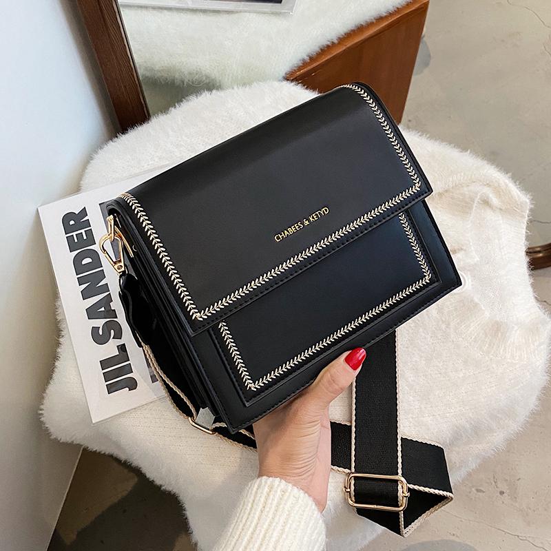 2021 Small PU Leather Crossbody Bags for Women 2021 Shoulder Handbags and Purses Female Trending Cross Body Bag, Beige
2021 Small PU Leather Crossbody Bags for Women 2021 Shoulder Handbags and Purses Female Trending Cross Body Bag, Beige