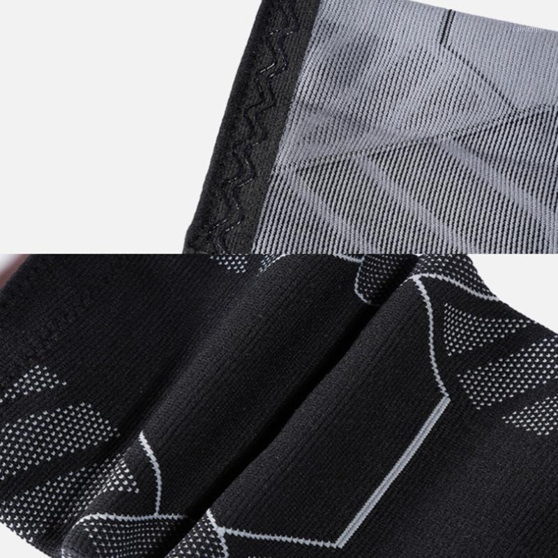 1 Pc Sports Knee Brace Protective Gear Support Silicone Strip Knee Pads Breathable Basketball Climbing Protector Sleeve (Si1, As shown
1 Pc Sports Knee Brace Protective Gear Support Silicone Strip Knee Pads Breathable Basketball Climbing Protector Sleeve (Si1, As shown