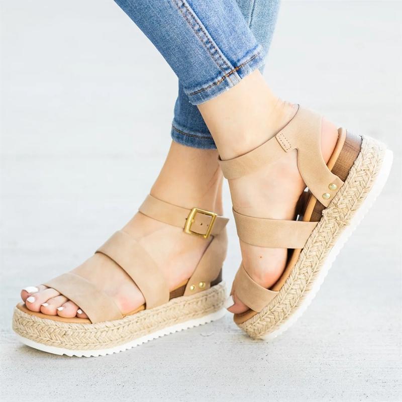 2020 Women's Solid Color Versatile Sandals Summer Breathable Fashion Casual Shoes Gladiator Roman Platform Shoes Travel1
2020 Women's Solid Color Versatile Sandals Summer Breathable Fashion Casual Shoes Gladiator Roman Platform Shoes Travel1