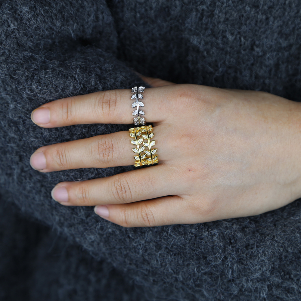 2024 High Quality Women Leaf Wedding Ring with Cz Paved Gold Silver Color Filigree Hollow Jewelry for Party Birthday Ring Jewelry