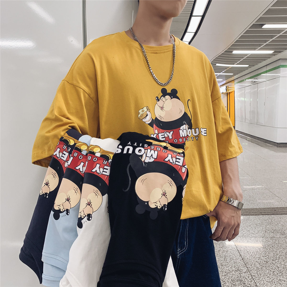 2021 New Men' Cartoon Printed T-shirt Woman Short Sleeve Harajuku Man Graphic t Shirts O-neck Fashion Couple Tees J504, Black
2021 New Men' Cartoon Printed T-shirt Woman Short Sleeve Harajuku Man Graphic t Shirts O-neck Fashion Couple Tees J504, Black