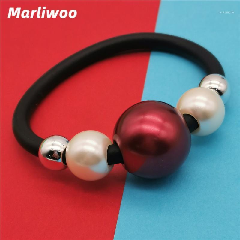 Marliwoo New Big Pearl Charm Bracelets Women Luxury Jewelry Simple Statement Jewelry Handmade Rubber Bangles Party Accessories1
Marliwoo New Big Pearl Charm Bracelets Women Luxury Jewelry Simple Statement Jewelry Handmade Rubber Bangles Party Accessories1