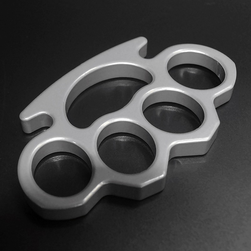 DHL Ship,Hot Silver Black Gold Thin Steel Brass Knuckle Dusters Self Defense Personal Security Women's and Men's self-defense Pendant FY4323
DHL Ship,Hot Silver Black Gold Thin Steel Brass Knuckle Dusters Self Defense Personal Security Women's and Men's self-defense Pendant FY4323