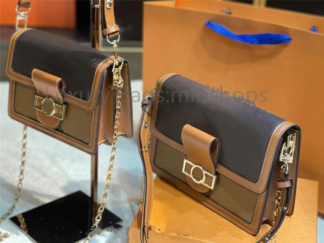 High Quality luxurys designers Genuine Leather saddle Bag Women Totes Fashion Bags Vintage printing Shoulder Bags 5a classic crossbody bag, No bags 
High Quality luxurys designers Genuine Leather saddle Bag Women Totes Fashion Bags Vintage printing Shoulder Bags 5a classic crossbody bag, No bags