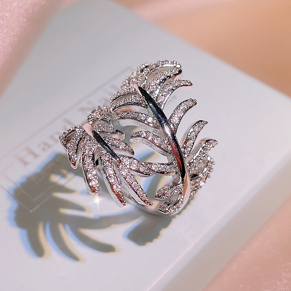 Leaf Wedding Ring: Sterg Sier, White Sapphire CZ Stones