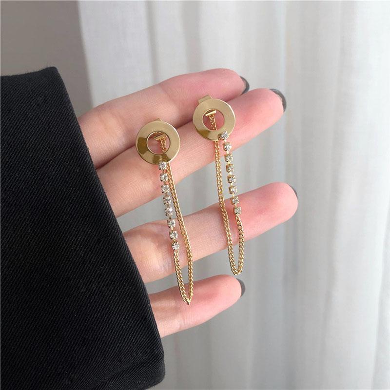 Hip Hop Rock Geometric Chain Length Gem Chain Earrings Earrings Tassels Eardrop Korea Design Women Party Jewelry Gifts
Hip Hop Rock Geometric Chain Length Gem Chain Earrings Earrings Tassels Eardrop Korea Design Women Party Jewelry Gifts
