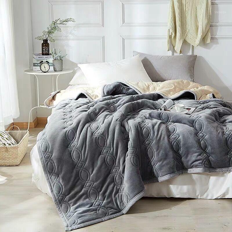 Adults thick Warm Coral fleece blanket Winter single/double bedroom quilts duvte bedding comforter printed patchwork qulited1, As the picture shows
Adults thick Warm Coral fleece blanket Winter single/double bedroom quilts duvte bedding comforter printed patchwork qulited1, As the picture shows